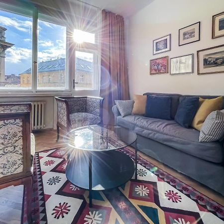 Turnkey I Vintage Terrace Apartment Prague Extérieur photo