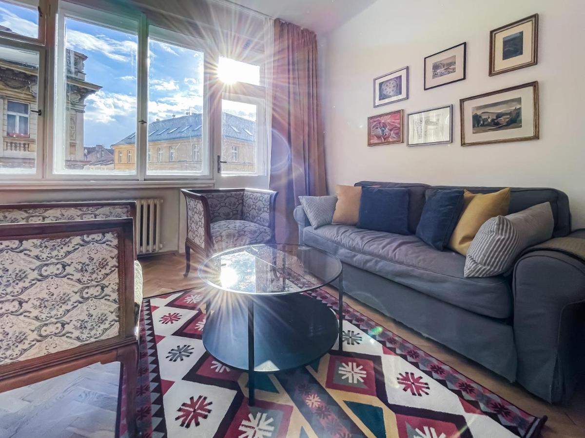 Turnkey I Vintage Terrace Apartment Prague Extérieur photo