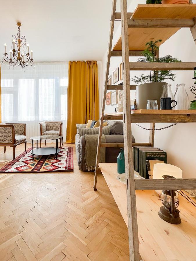 Turnkey I Vintage Terrace Apartment Prague Extérieur photo