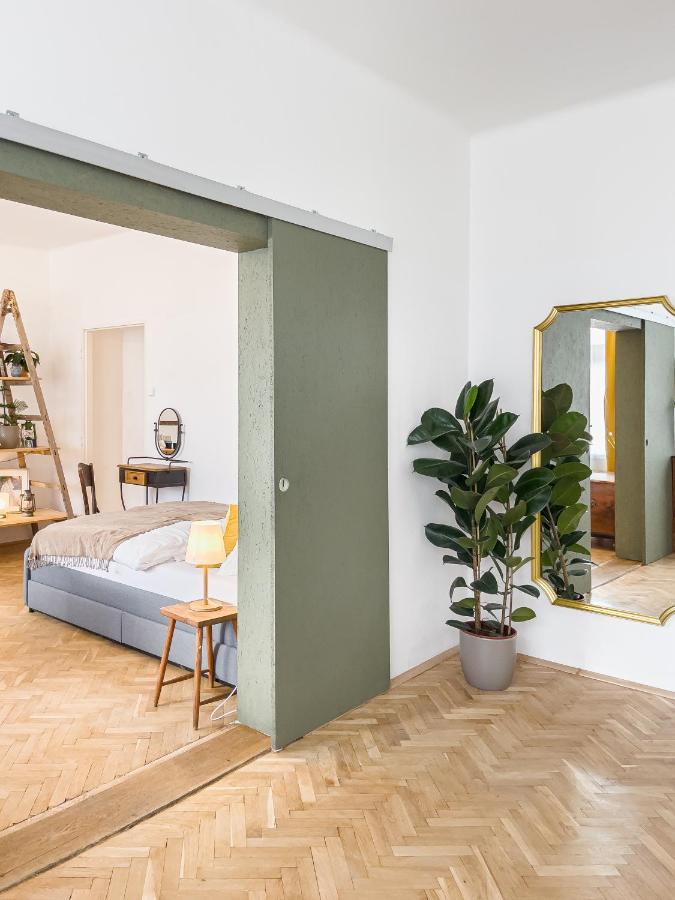 Turnkey I Vintage Terrace Apartment Prague Extérieur photo